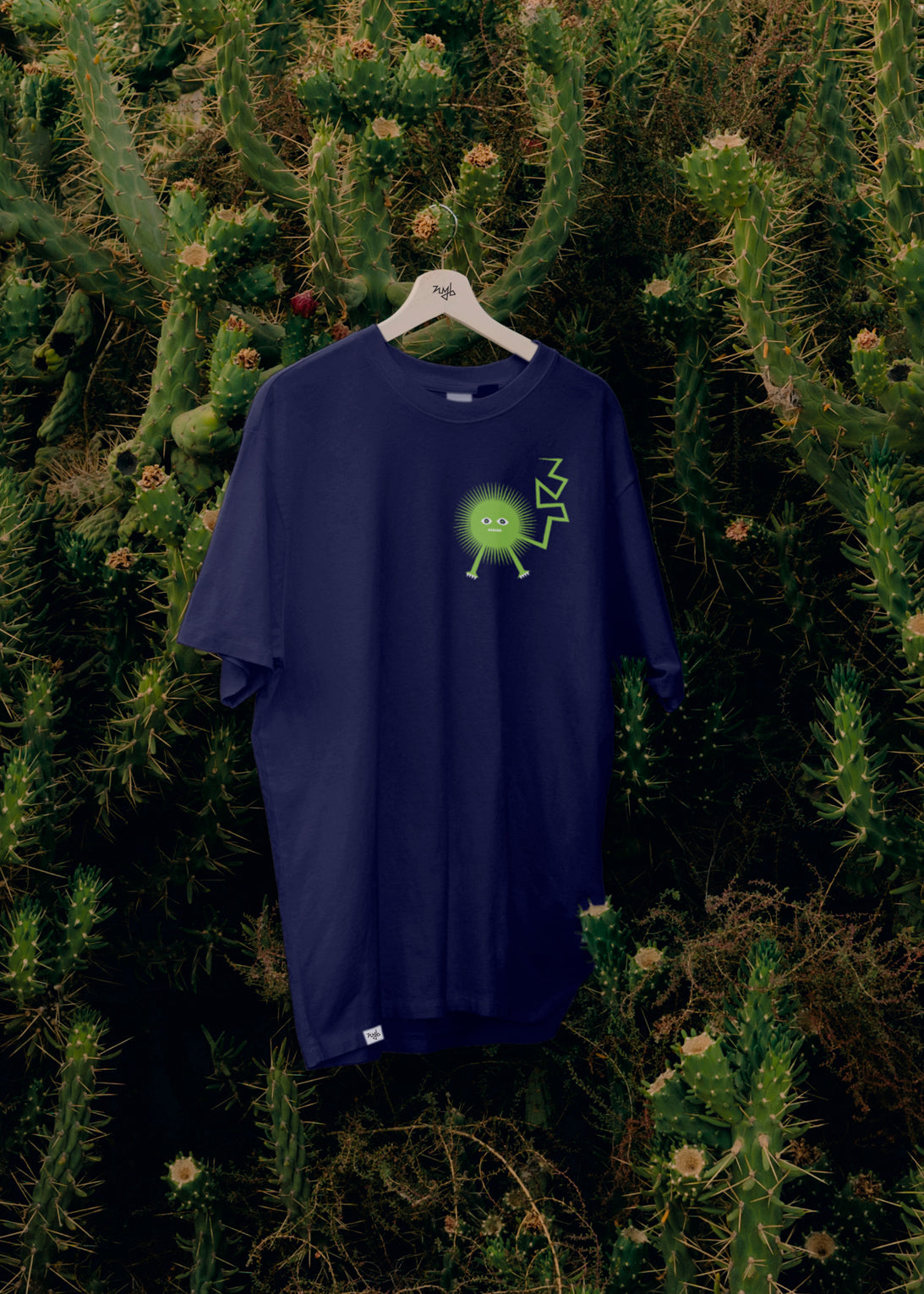 cactus critter tee - navy